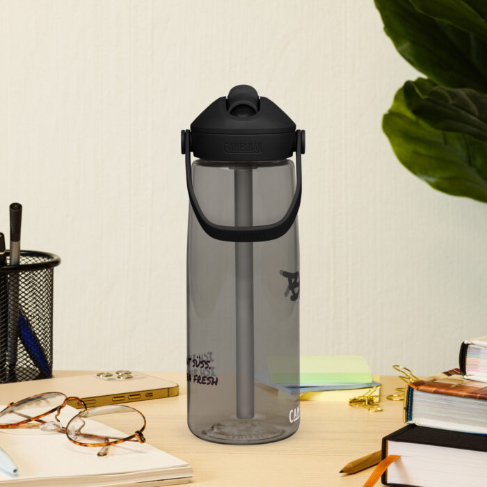 BXT Wasserflasche mit Flip-Trinkhalm – 739 ml